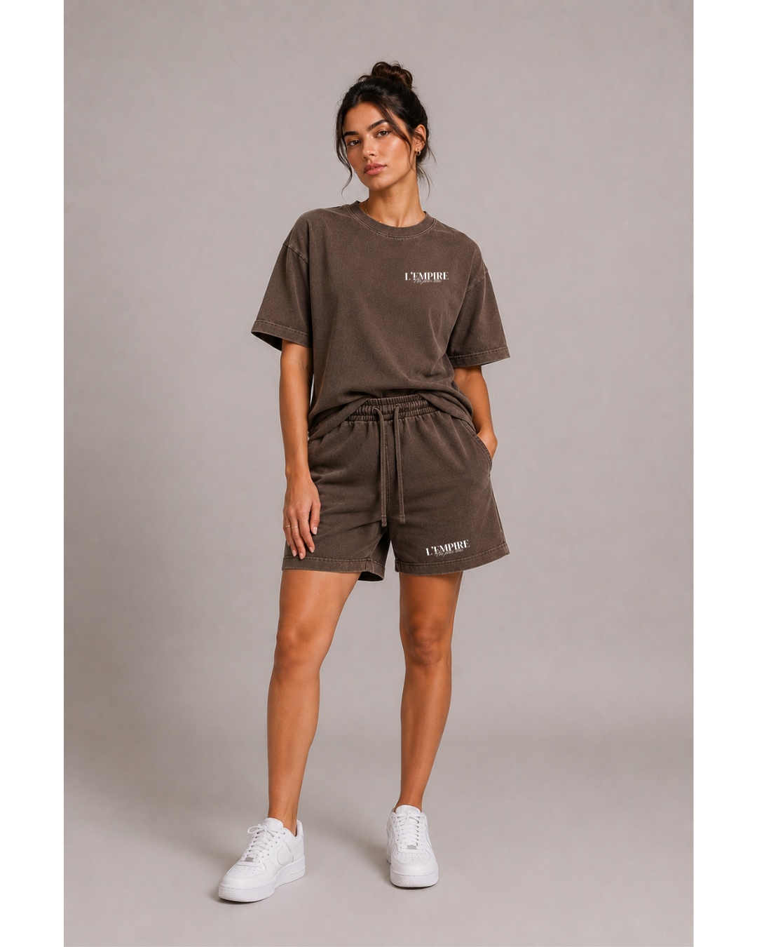 Club Summer Set flat lay — 260 gsm tee + 320 gsm shorts | L'EMPIRE Amsterdam
